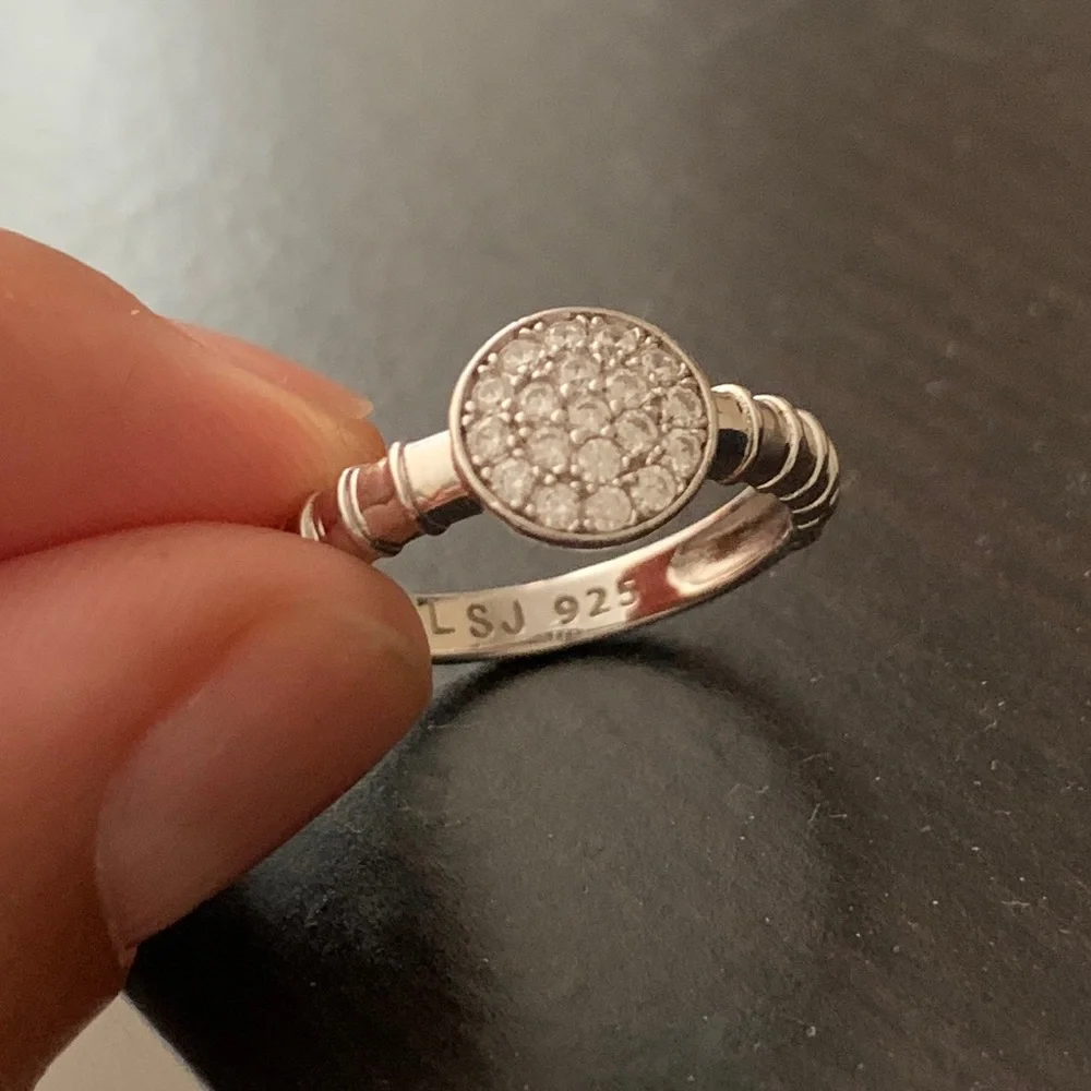 Liza Schwartz Sterling Silver Pave Circle Ring